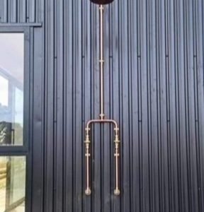 Raglan- Outdoor shower
