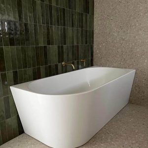 Gordonton-New Build bath